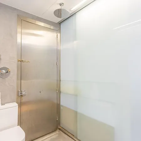 My Space - 2 Bedroom In Uptown *