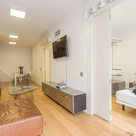 My Space - 2 Bedroom In Uptown Appartement Barcelona
