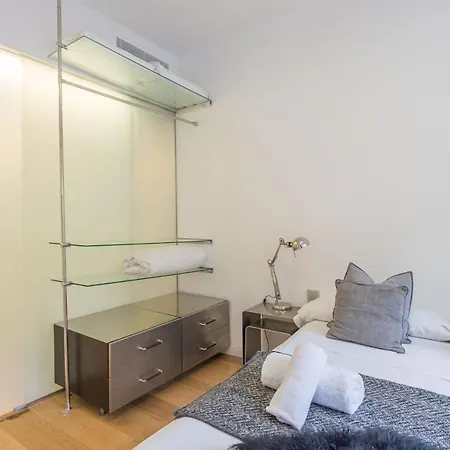 Appartement My Space - 2 Bedroom In Uptown